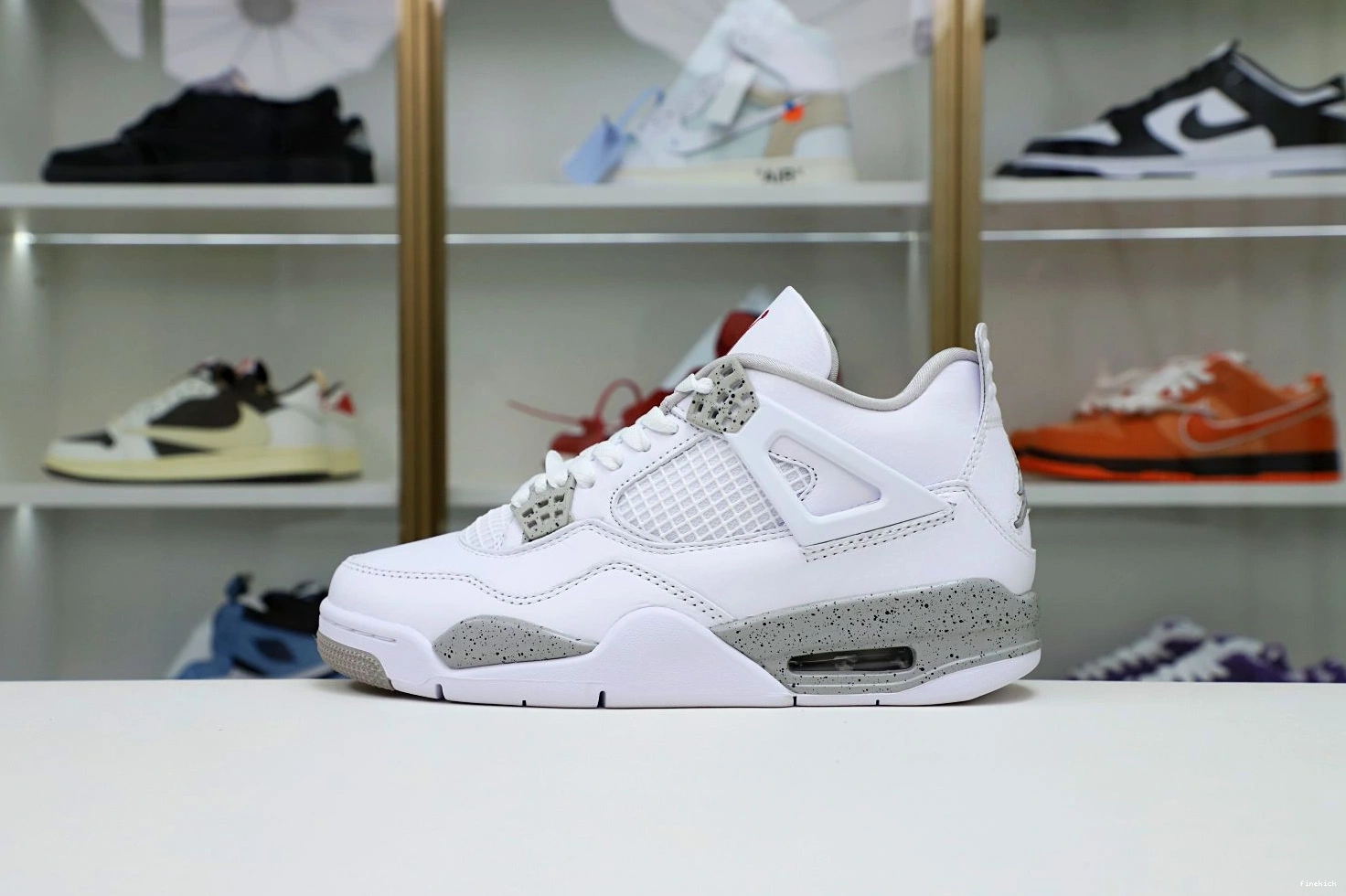 4 OREO' 'WHITE AIR JORDAN RETRO 1025